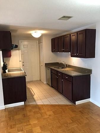 11 Walden Dr APT 15, Natick, MA 01760 | Zillow