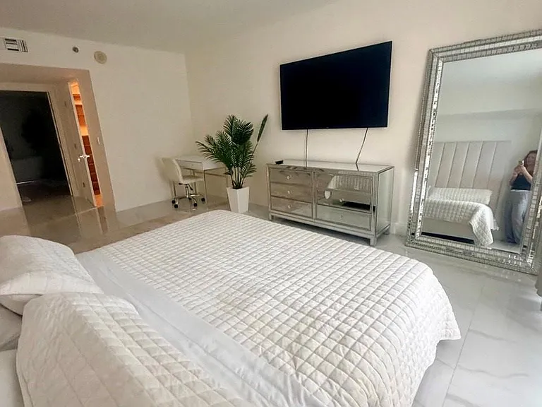 1830 S Ocean Dr #2406 — Photo 38