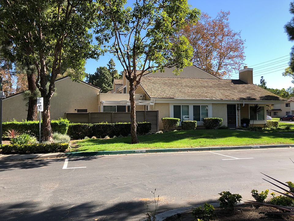 2nd image of 12530 Pinegrove Ln
