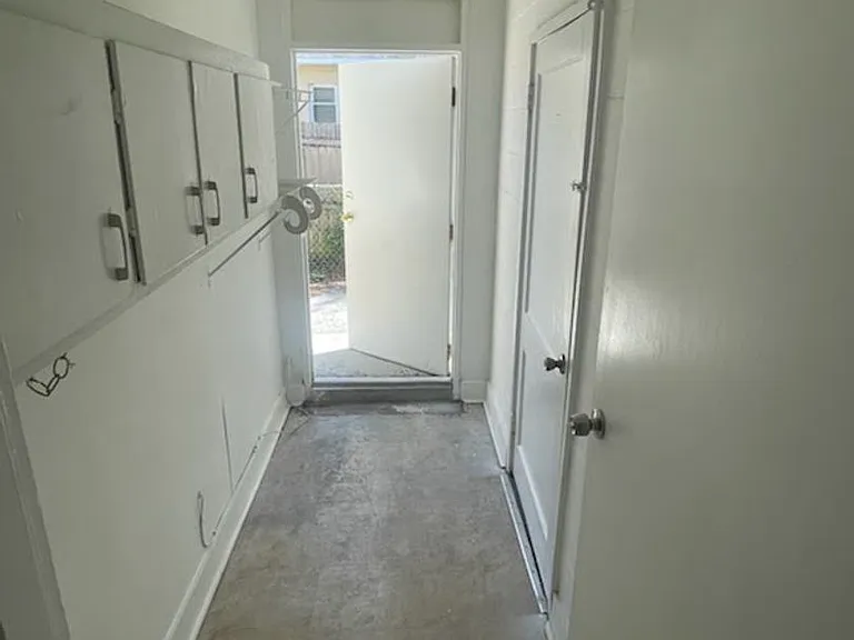 3030 W Napoleon Ave — Photo 10
