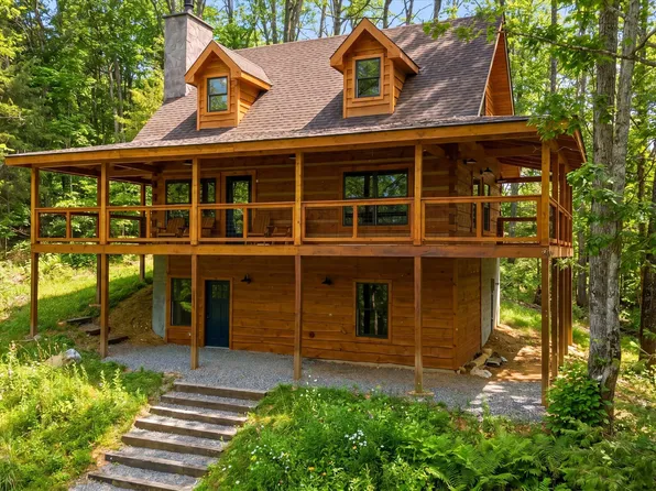2171 Bause Watson Ln, Gatlinburg, TN 37738