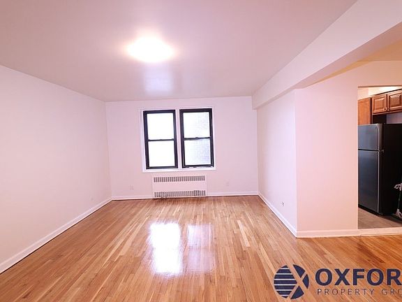 2nd image of 3415 Parsons Blvd APT 7LL