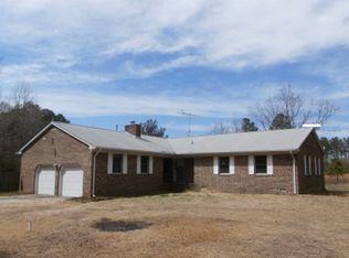 10839 Lees Landing Ln, Saluda, VA 23149