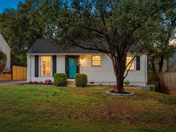 5609 Meadowcrest Ln, Nashville, TN 37209