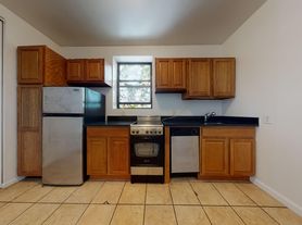 1441 York Ave