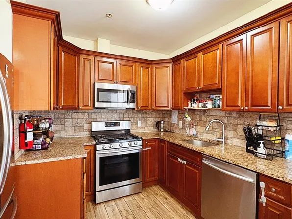 47 Campbell Ave Unit 2R, Hackensack, NJ 07601