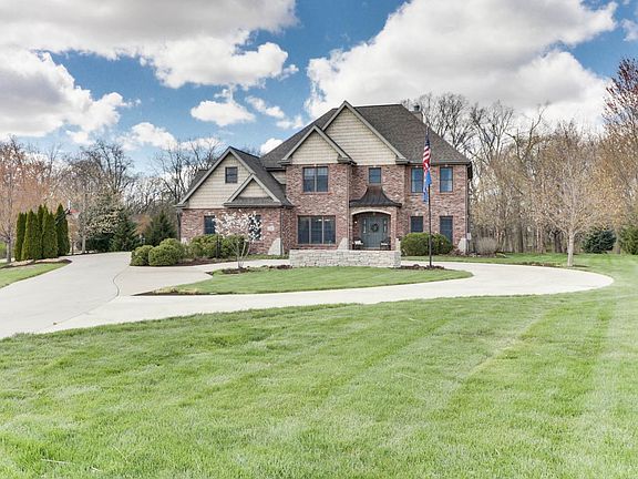 2nd image of 118 Oak Valley Dr