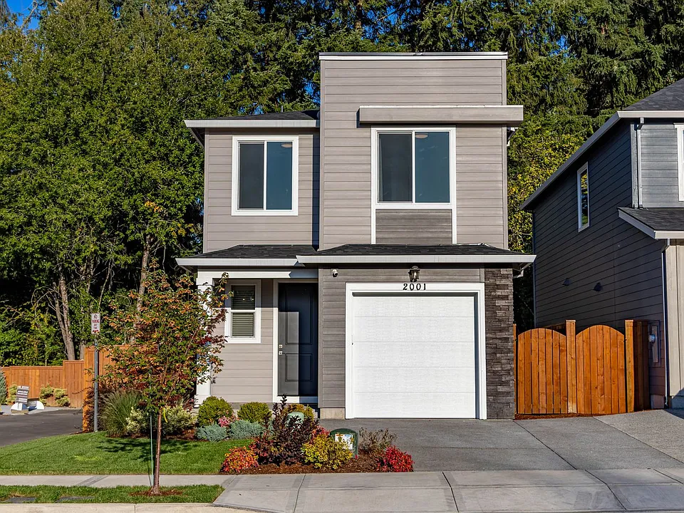 2001 SW 5th Pl