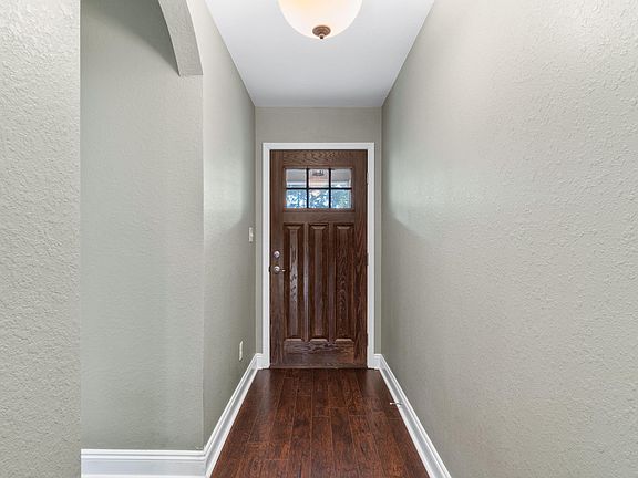 4th image of 2376 Avenida De Sol St