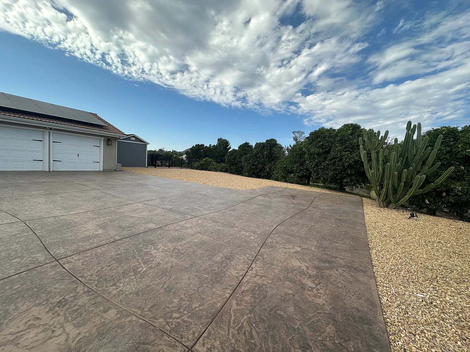 3 bed, 1861 sqft, $6,000 — Photo 2