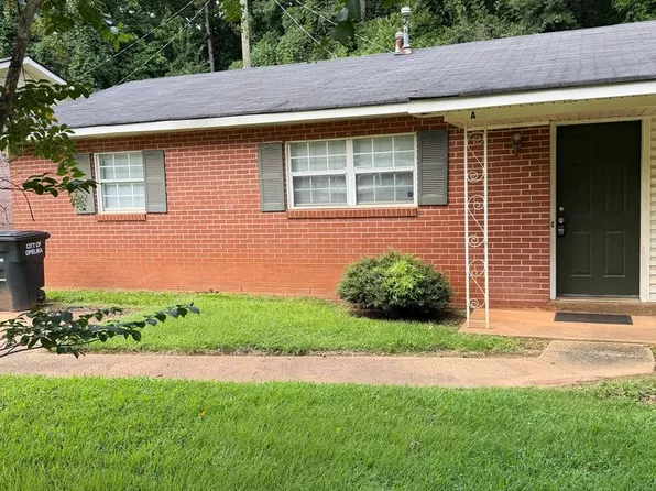 1102 N 1st St, Opelika, AL 36801
