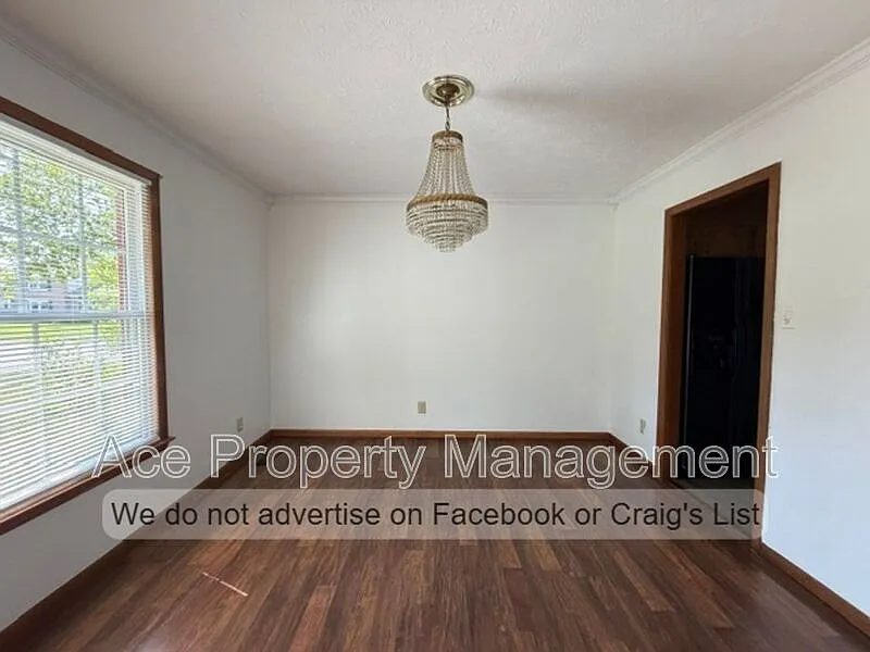 3 bed, 2.5 bath, 1735 sqft, $1,755 — Photo 4