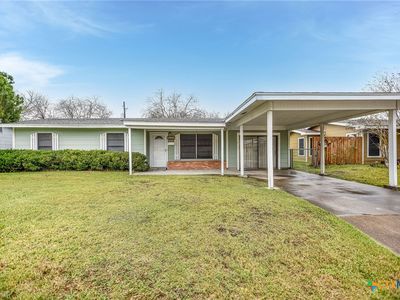 1515 Leon Dr, Port Lavaca, TX, 77979