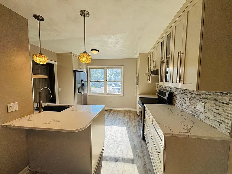 2508 Ridge Rd — Photo 11