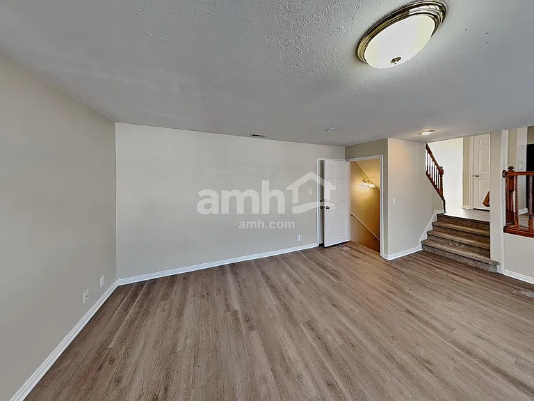 1538 N 200 W — Photo 6