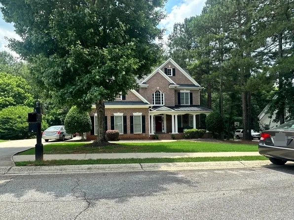 215 Fieldstone Way, Fayetteville, GA 30215