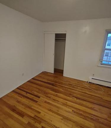 3rd image of 2947A Far Rockaway Blvd Floor 2