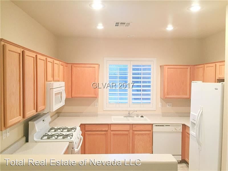 1st image of 2676 Good Fellows St