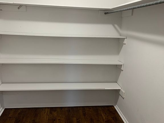 1st mstr walk-in closet