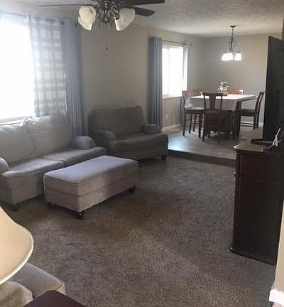 5th image of 4390 Willow Run Dr
