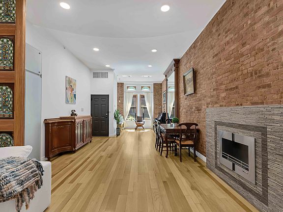 4th image of 9 W 120th St #2