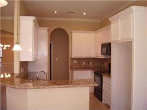 4th image of 11811 Ramblewood Ct