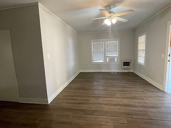 2nd image of 127 Albany Ave APT A