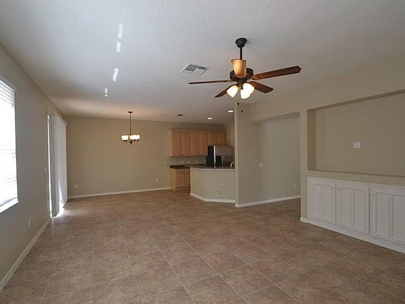 3rd image of 2339 Silvermoss Dr