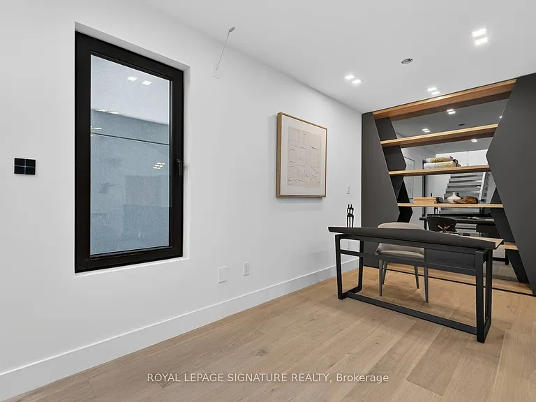 156 Snowdon Ave — Photo 18
