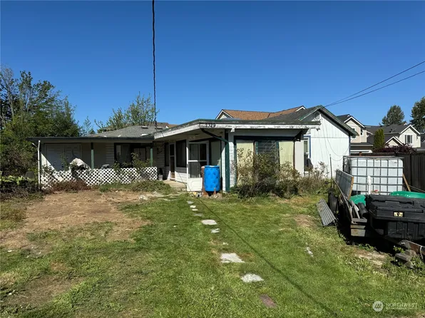 2329 122nd Street SW, Everett, WA 98204