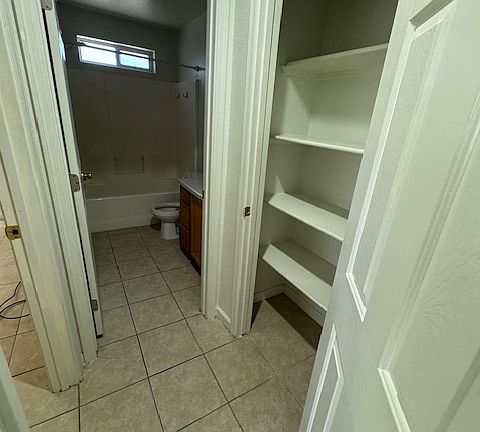 4th image of 1927 Oliver Dr
