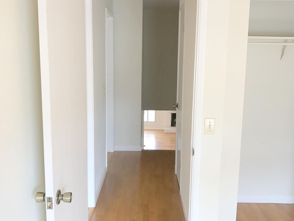 1st image of 151 Dennis Dr