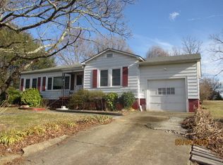 542 State St, Marion, NC 28752
