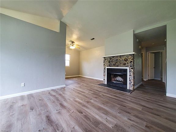 4th image of 3836 Clearwood Ct