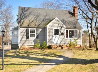 44 Ruscan Rd, Wethersfield, CT 06109