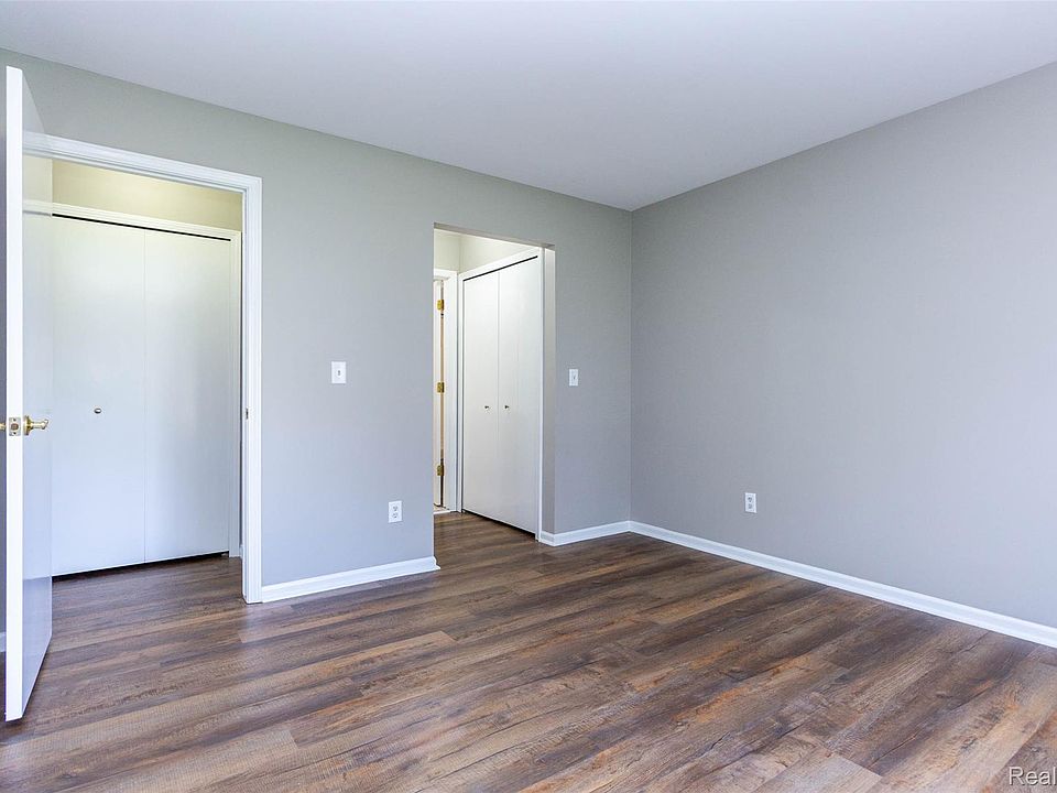 15332 Ashley Ct, photo 17