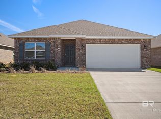 1704 Franchir Ave, Foley, AL 36535