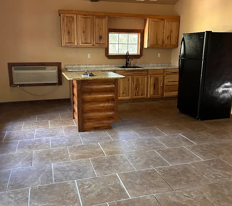 136 Knob Hill Cir