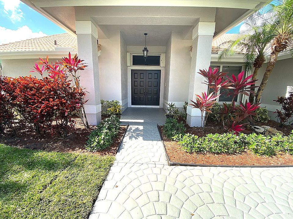 2nd image of 6724 Brookhurst Cir