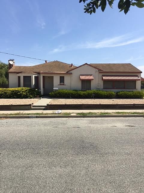 1st image of 10901 Seymour St