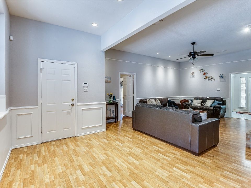 1818 Rocky Creek Dr, Duncanville, TX 75137 MLS 20373465 Zillow