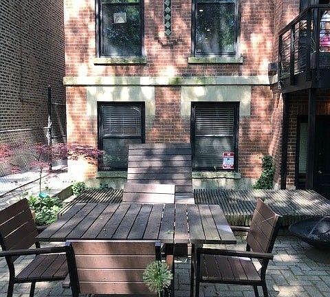 2nd image of 2120 N Bissell St #G