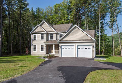2nd image of 38 Caitlin Dr