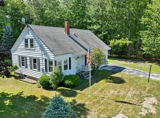 44 Waumbeck Road, Wolfeboro, NH 03894