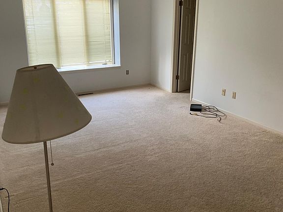 5th image of 1316 Dunfee Dr
