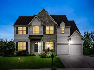 570 Soapstone Ln, York, PA 17404