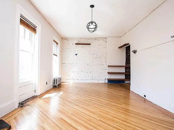 3rd image of 351 Washington Ave #5