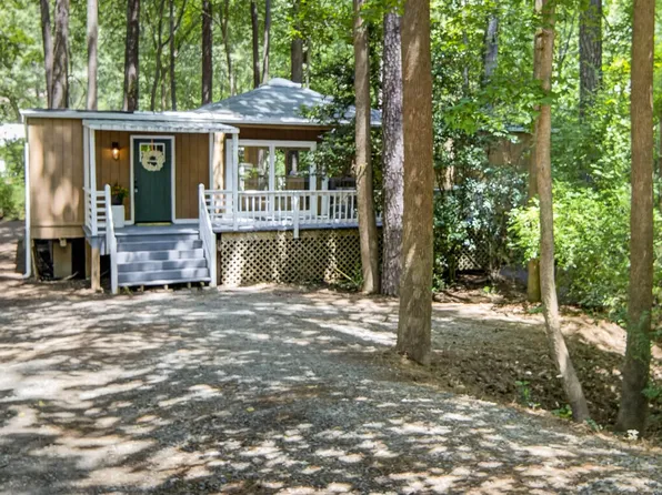 1547 Ephesus Church Rd, Chapel Hill, NC 27517