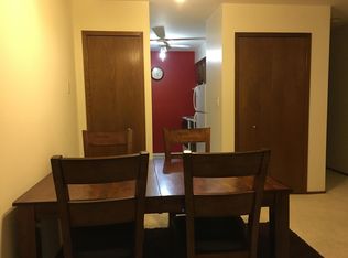 121 W North St, Waukesha, WI 53188