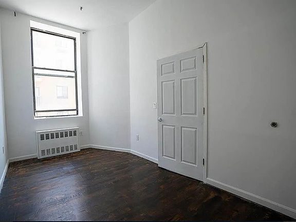 5th image of 15 Lawton St APT 2